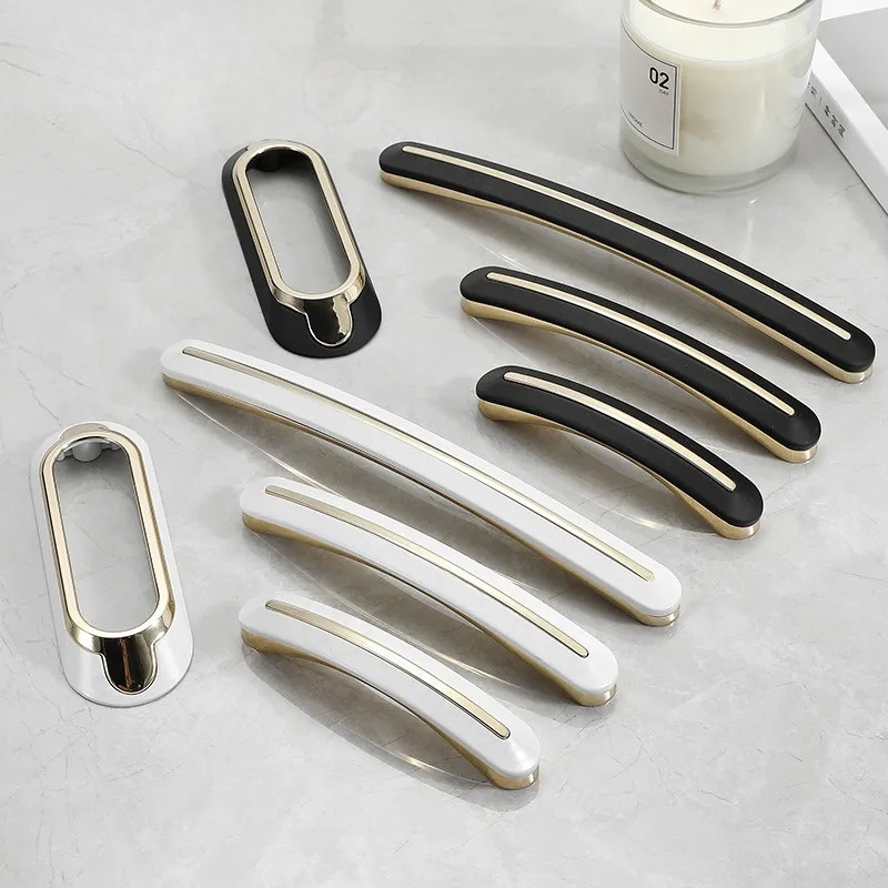 Puxadores Modernos Simples de  - Furniture And Hardware avaliação e preço
