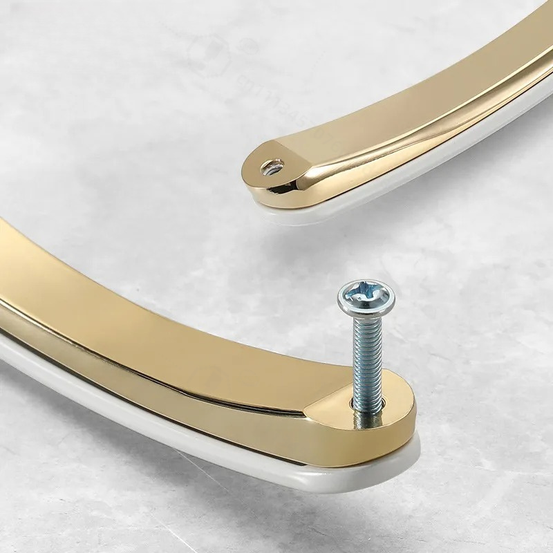 Puxadores Modernos Simples de  - Furniture And Hardware avaliação e preço